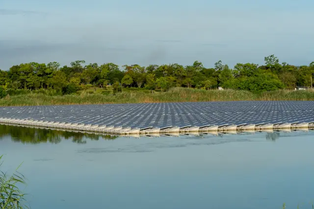 水上太陽光発電