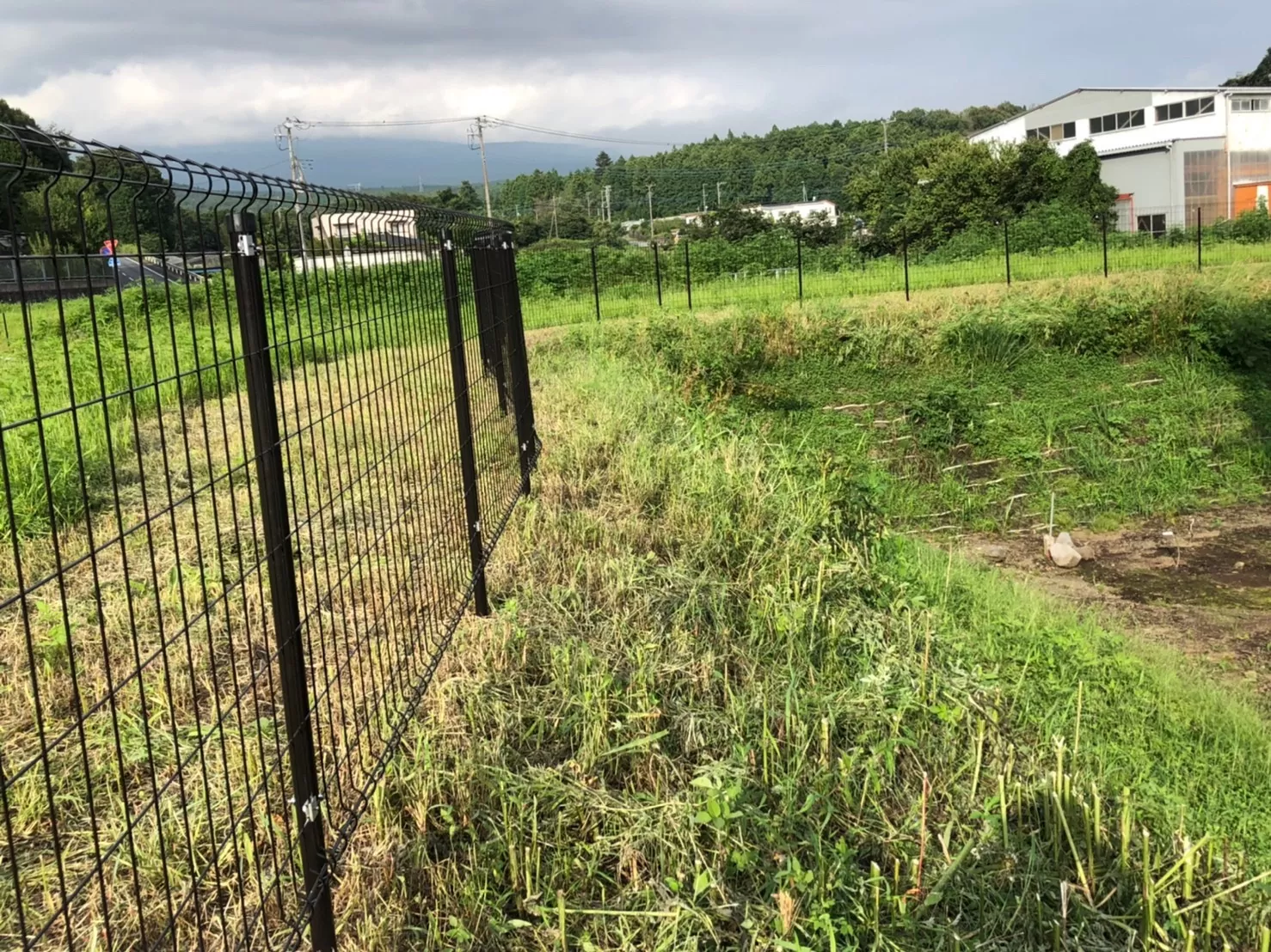 太陽光フェンス_3