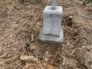 基礎ブロックの設置